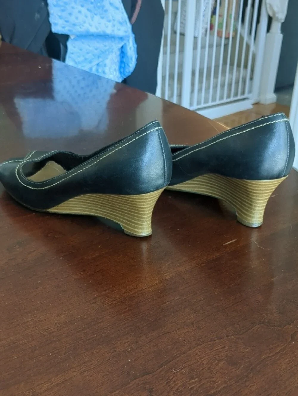 Flexation By AEROSOLES Black Peep-Toe Wedge Pumps, 6.5